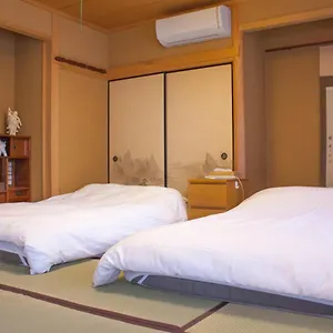 https://huge-japanese-house-shibuya-22-min-direct-train.alltokyohotels.com